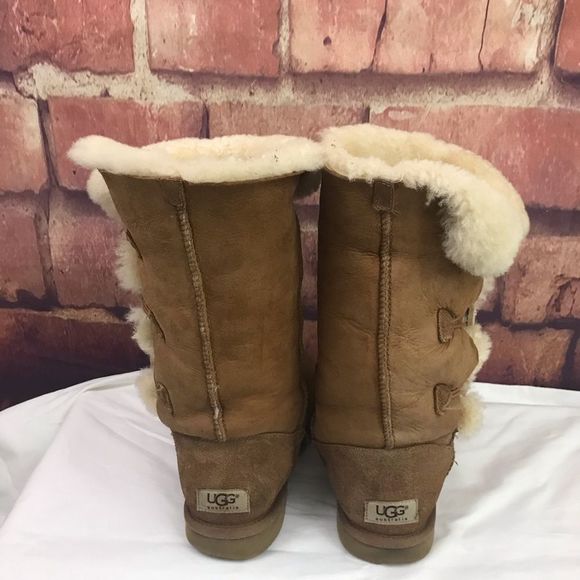 UGG® Bailey Suede Button Triplet II Boots - Picture 6 of 8